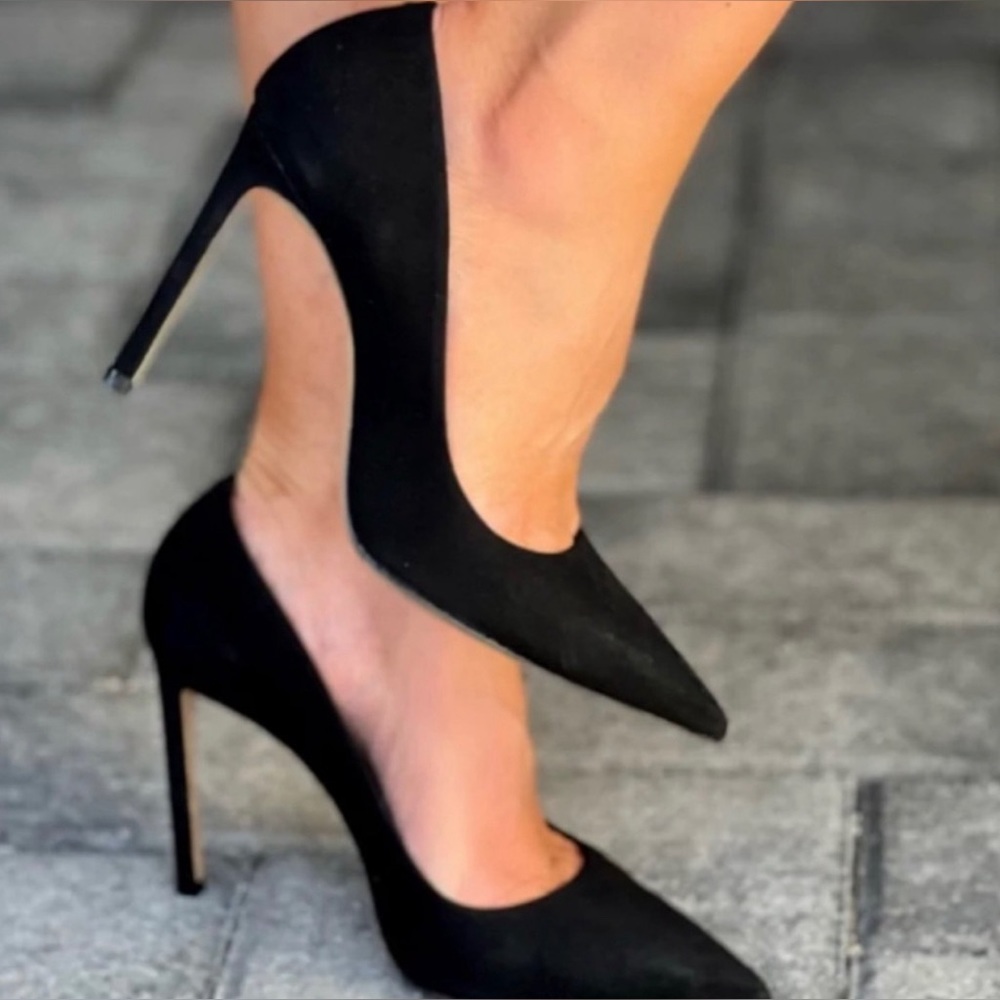 BRAND NEW SCHUTZ HEELS